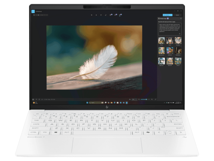 HP OmniBook 7 Aero Next Gen AI PC 13.3" Laptop 13-bg1072AU, White - 13.3-inch (33.78 cm) - Ceramic White (BQ4J1PA)